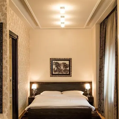 Отель Evropa 4*