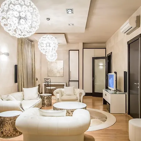 Hotel Evropa 4*