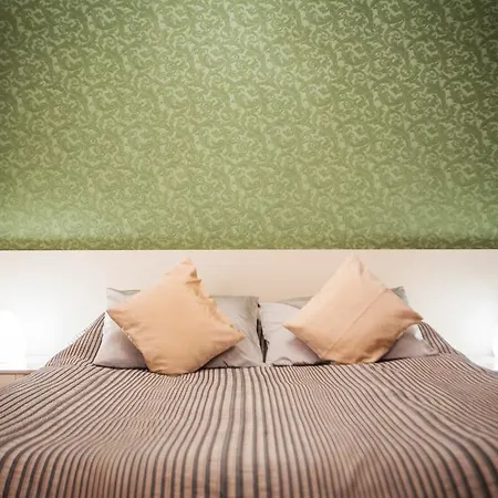 Hotel Evropa 4*